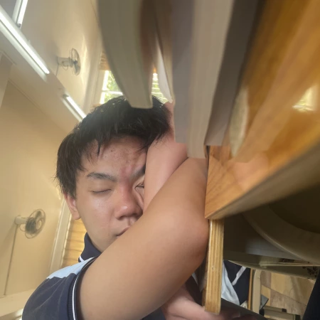 技校学生哦嗯